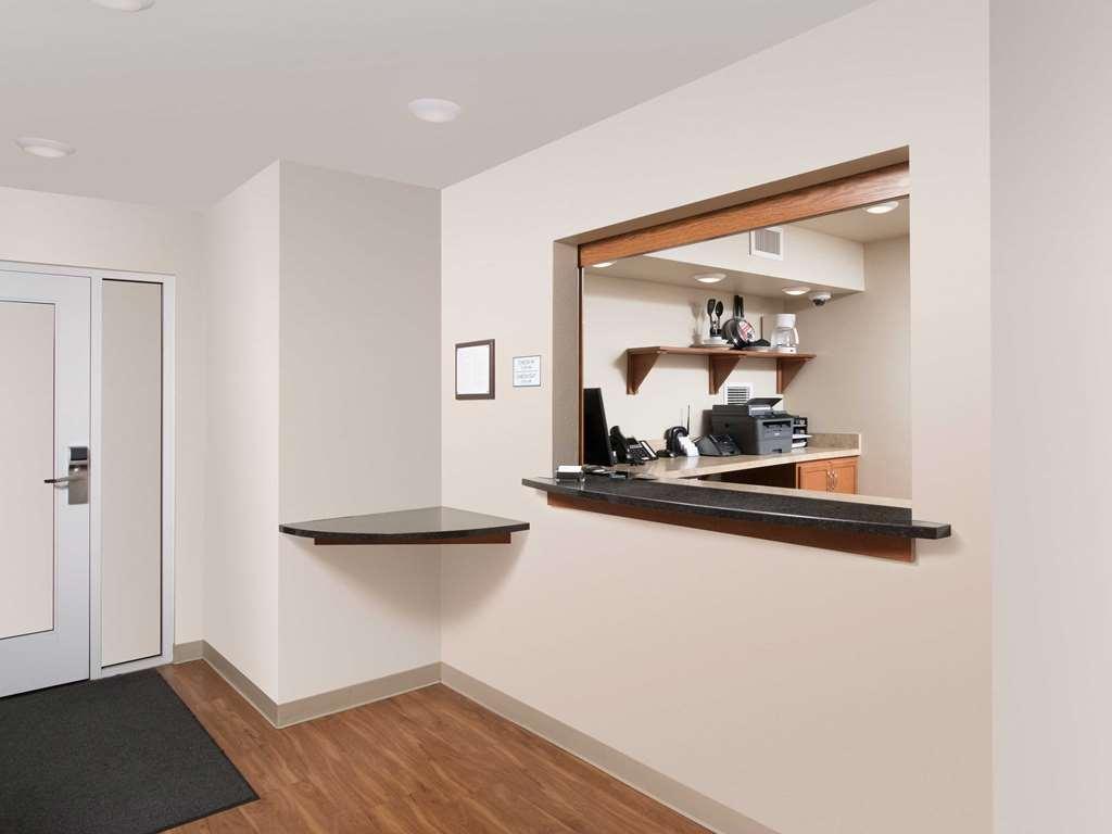 Extended Stay America Select Suites - Wichita - South İç mekan fotoğraf